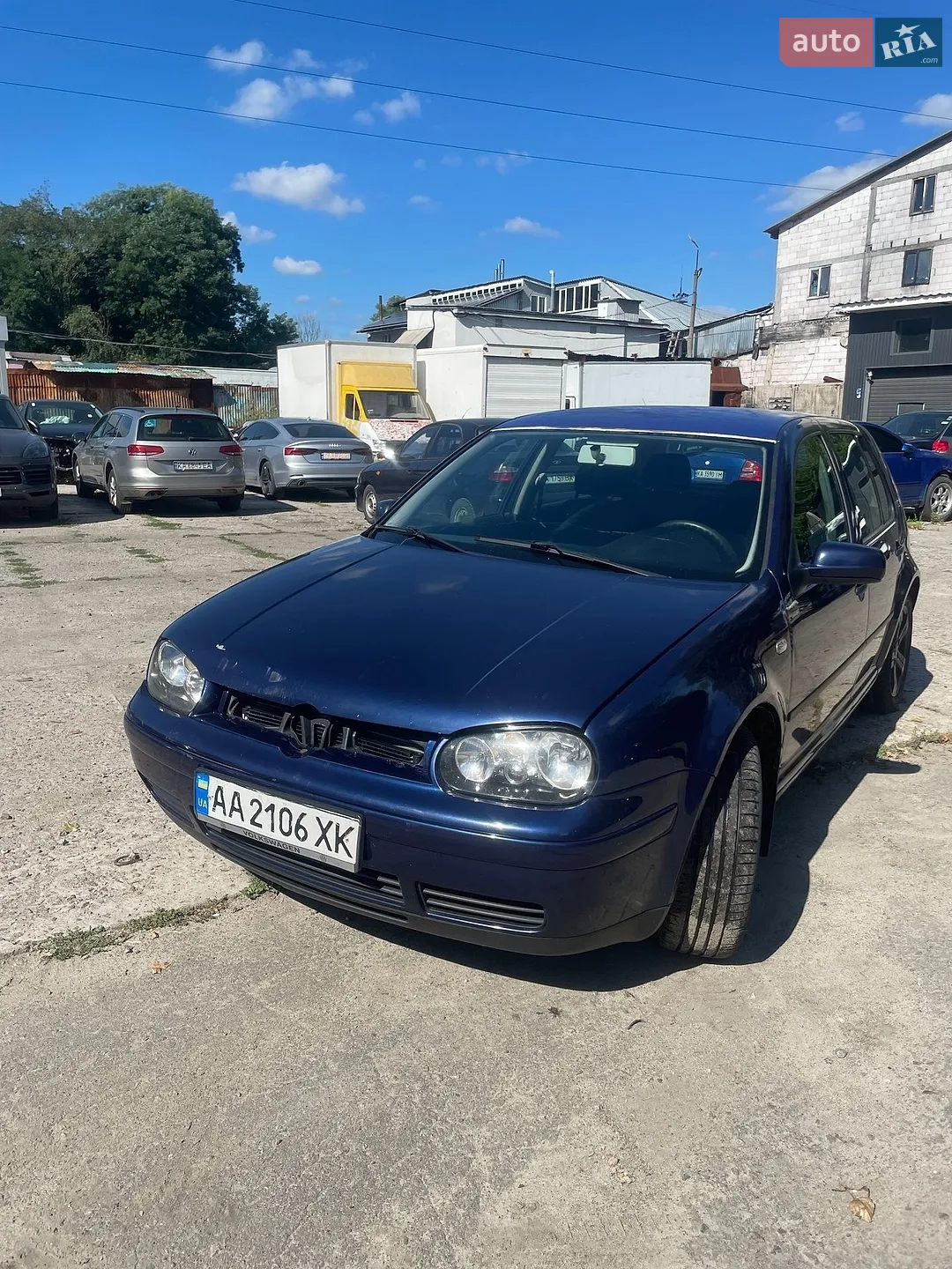 Volkswagen Golf, 2001
