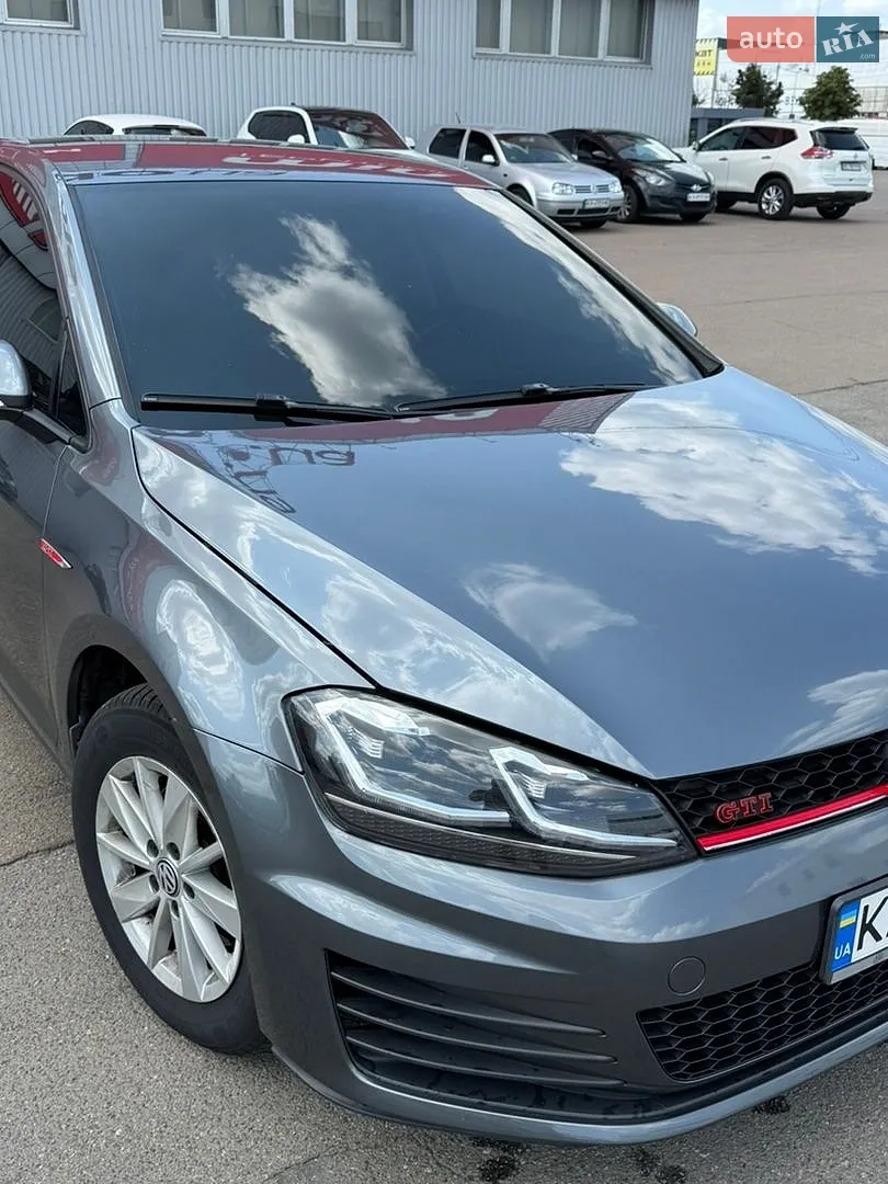 Volkswagen Golf, 2014