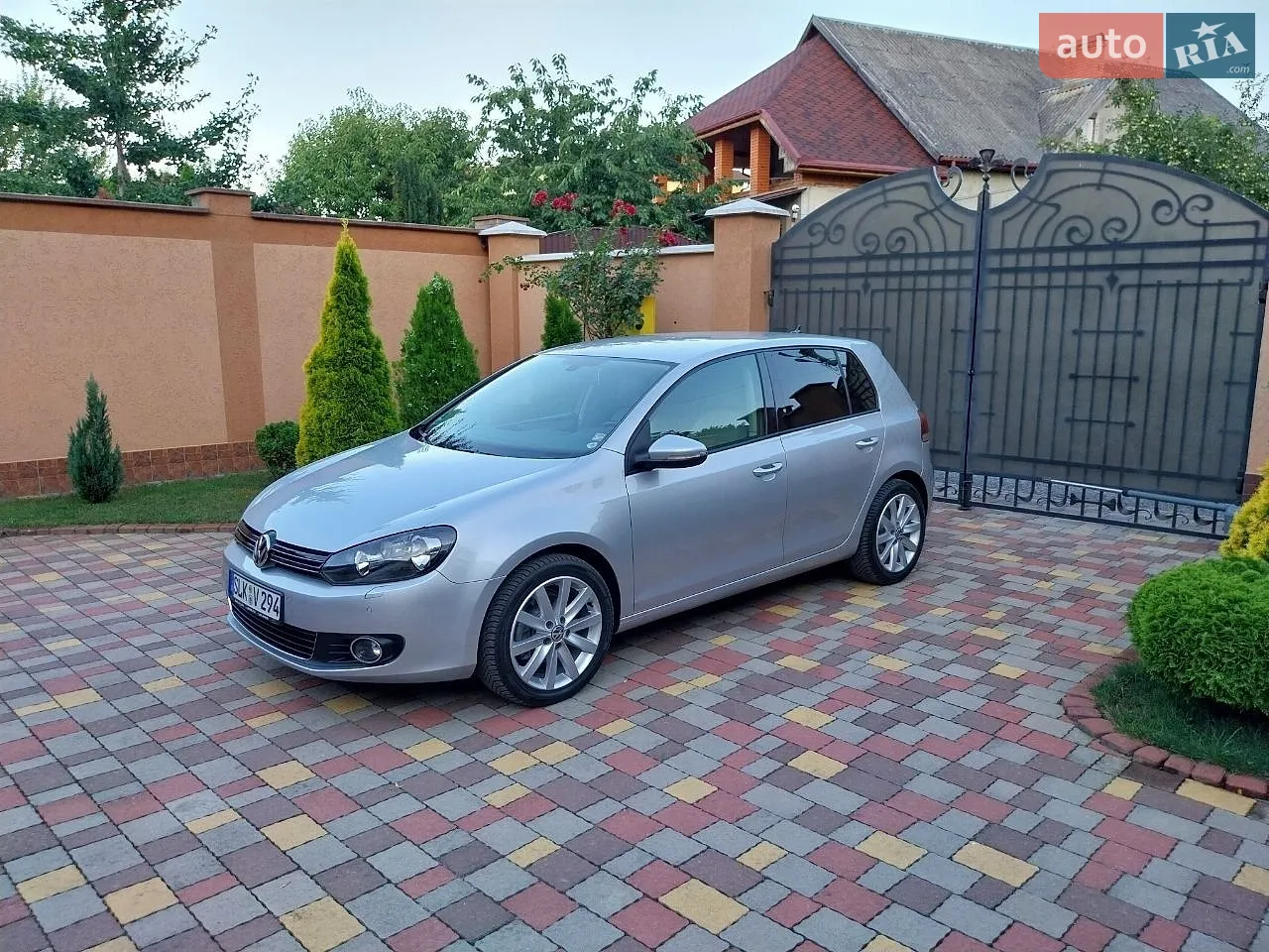Volkswagen Golf, 2010