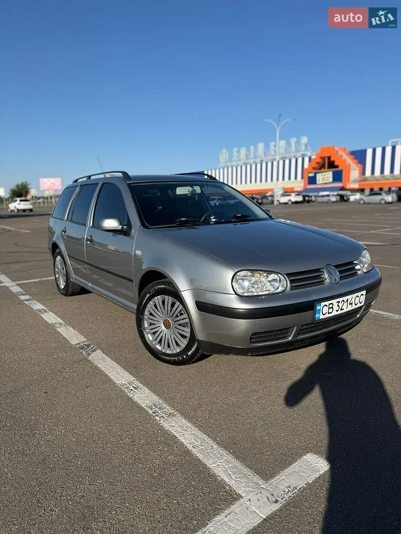 Volkswagen Golf, 2002
