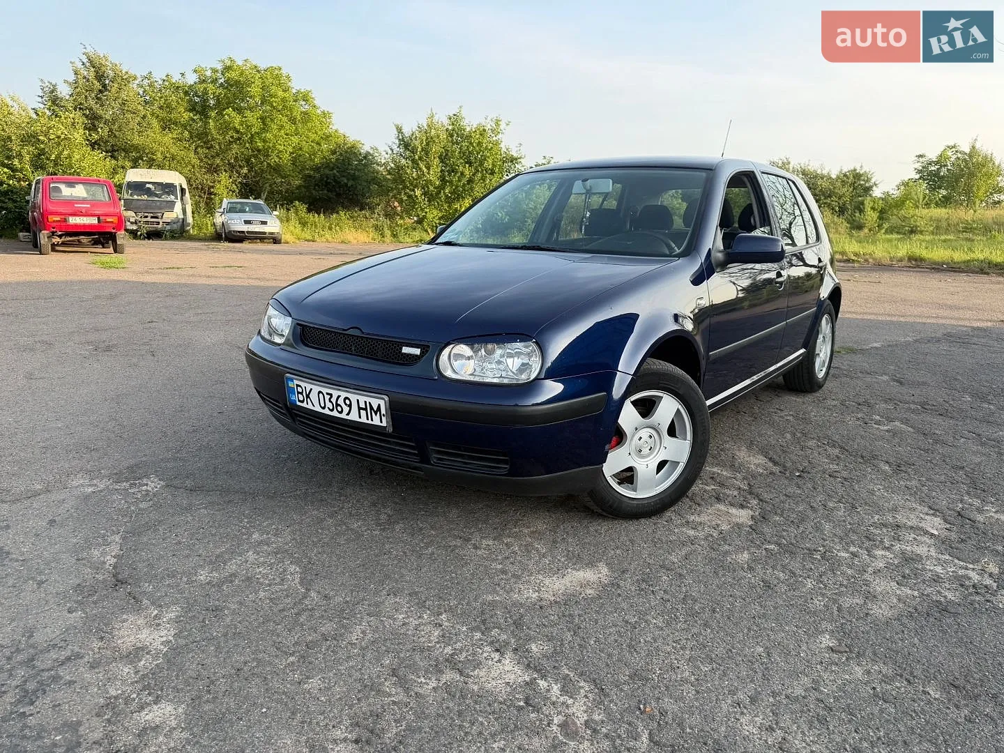 Volkswagen Golf, 2001