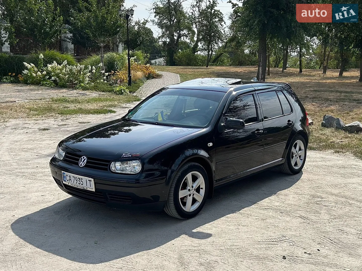 Volkswagen Golf, 2003