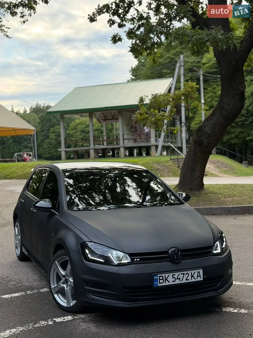 Volkswagen Golf, 2013