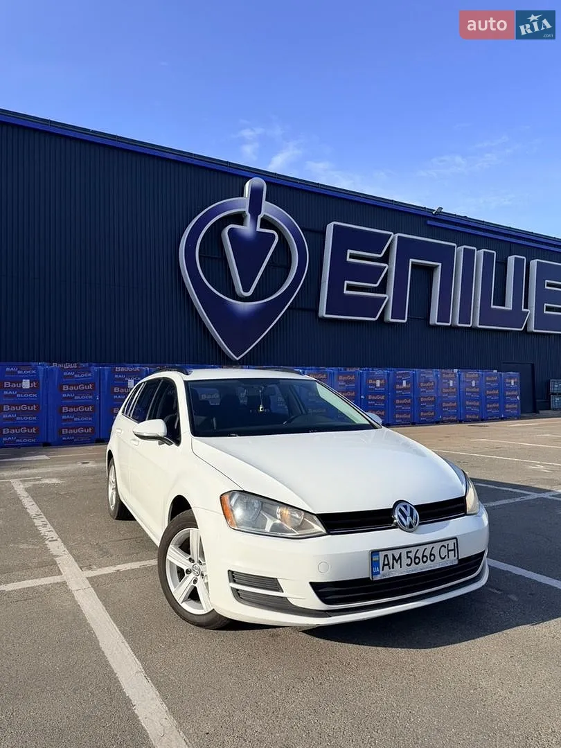 Volkswagen Golf, 2015