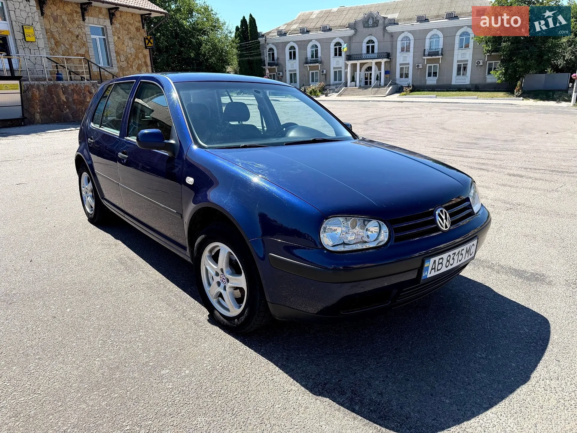 Volkswagen Golf, 2001