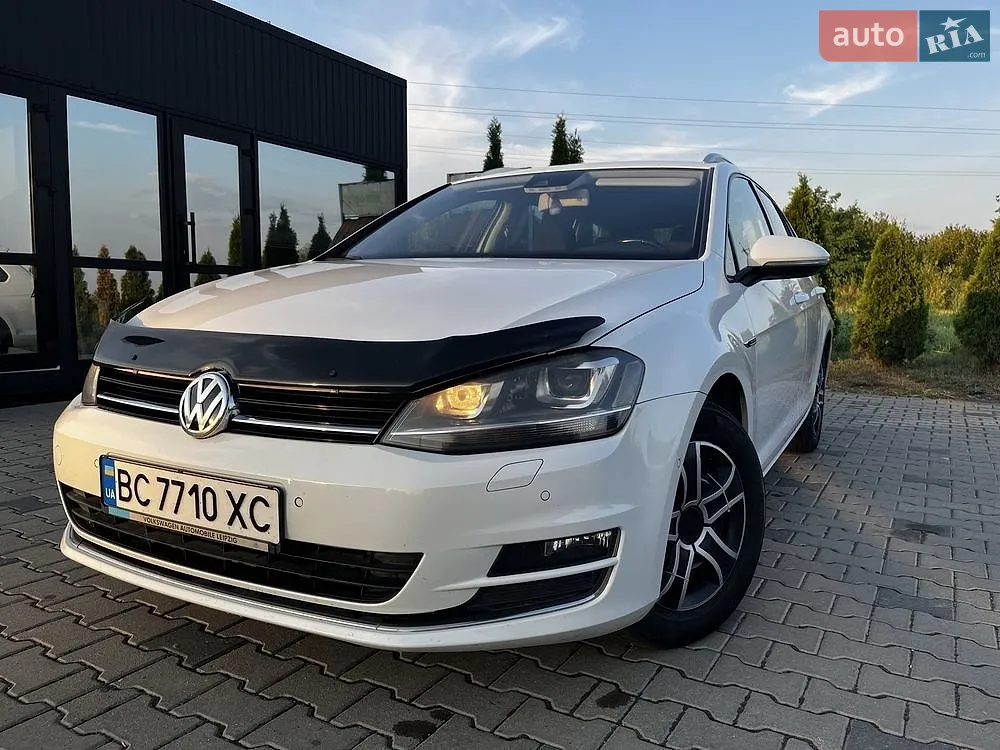 Volkswagen Golf, 2015