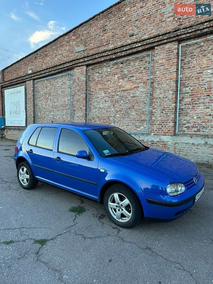 Volkswagen Golf, 1999