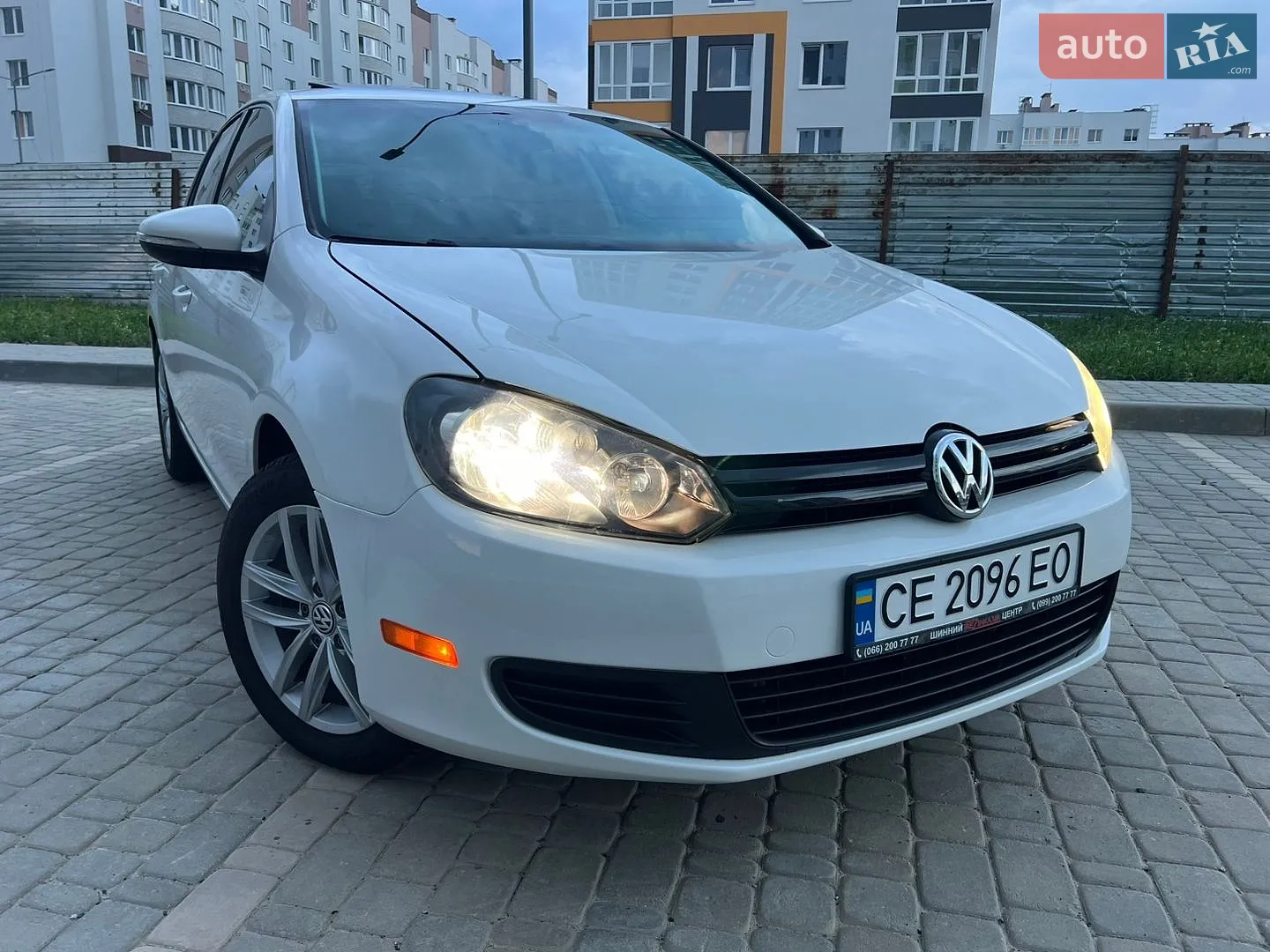 Volkswagen Golf, 2011