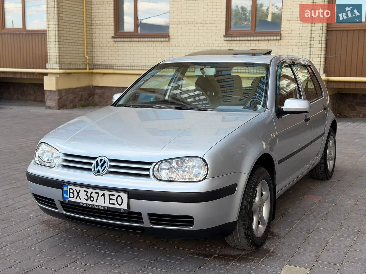 Volkswagen Golf, 2000
