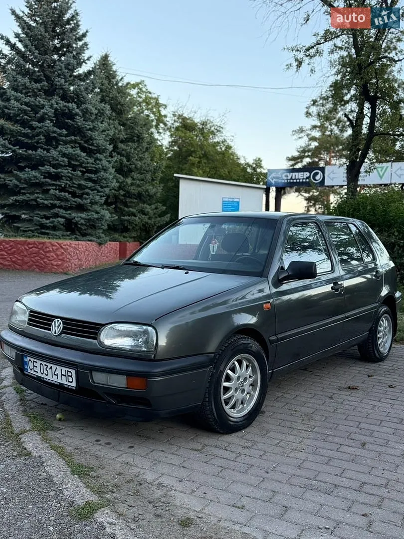 Volkswagen Golf, 1993