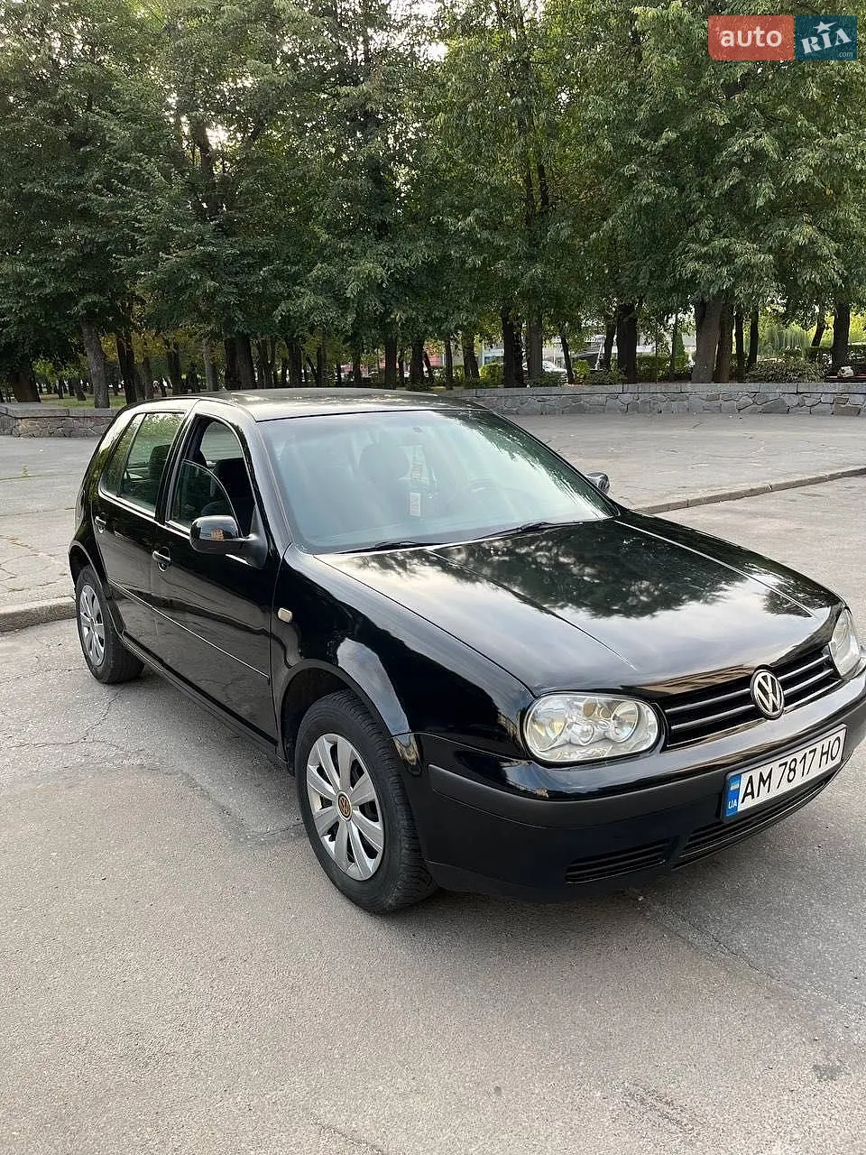 Volkswagen Golf, 1998
