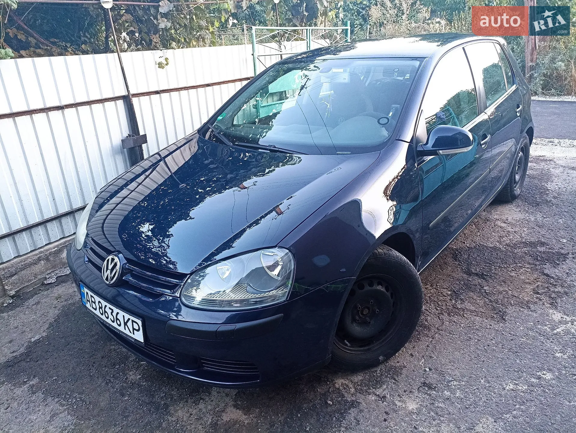 Volkswagen Golf, 2003
