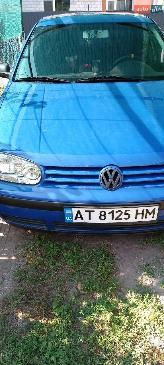 Volkswagen Golf, 2001