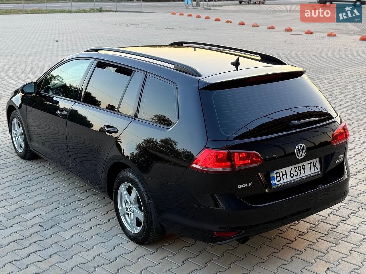 Volkswagen Golf, 2013