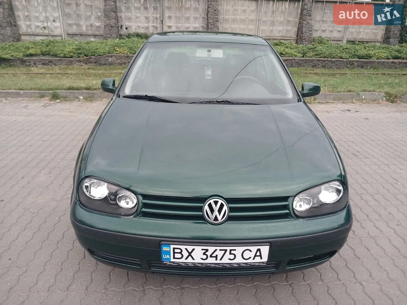 Volkswagen Golf, 2002