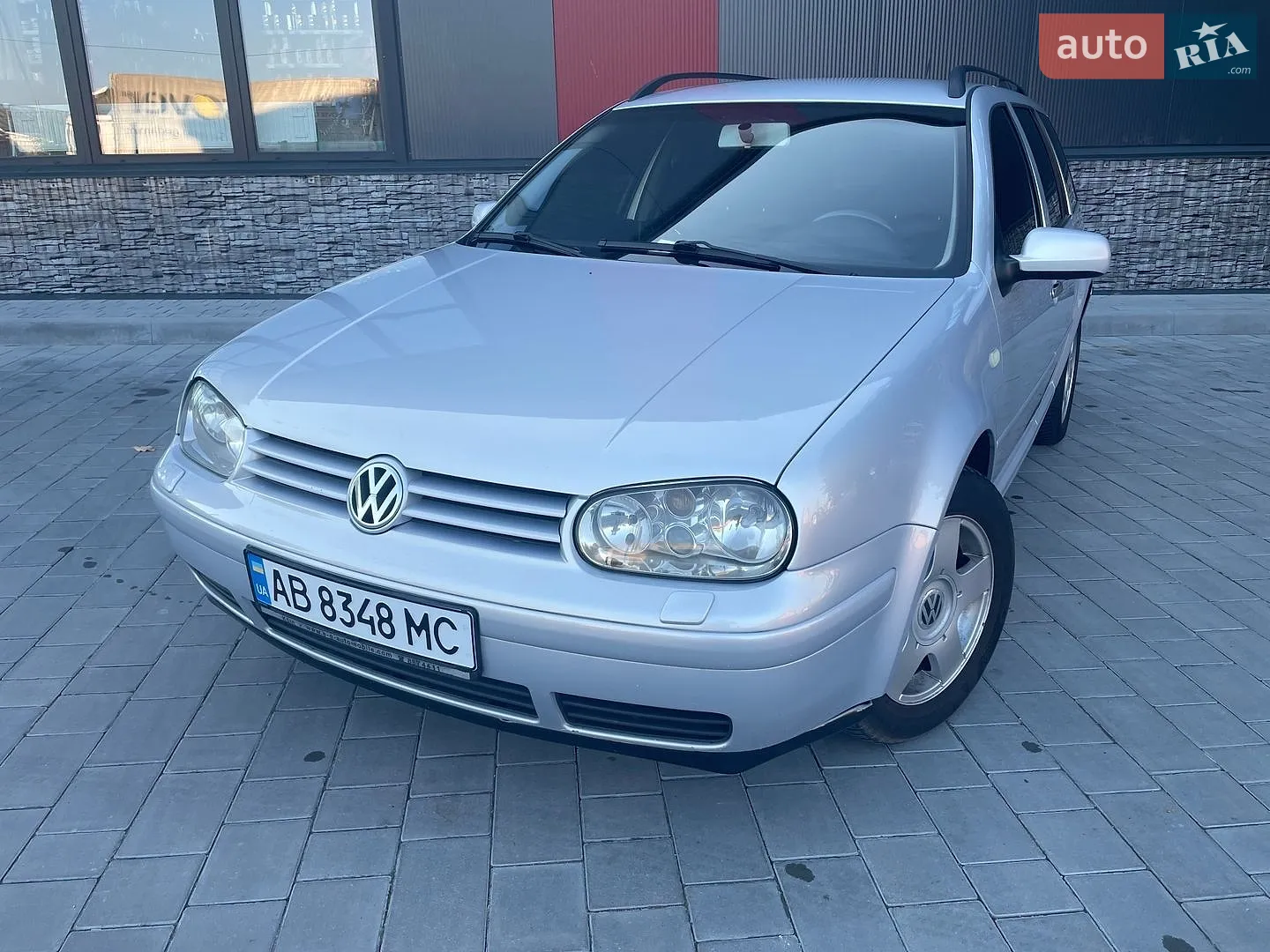 Volkswagen Golf, 2000