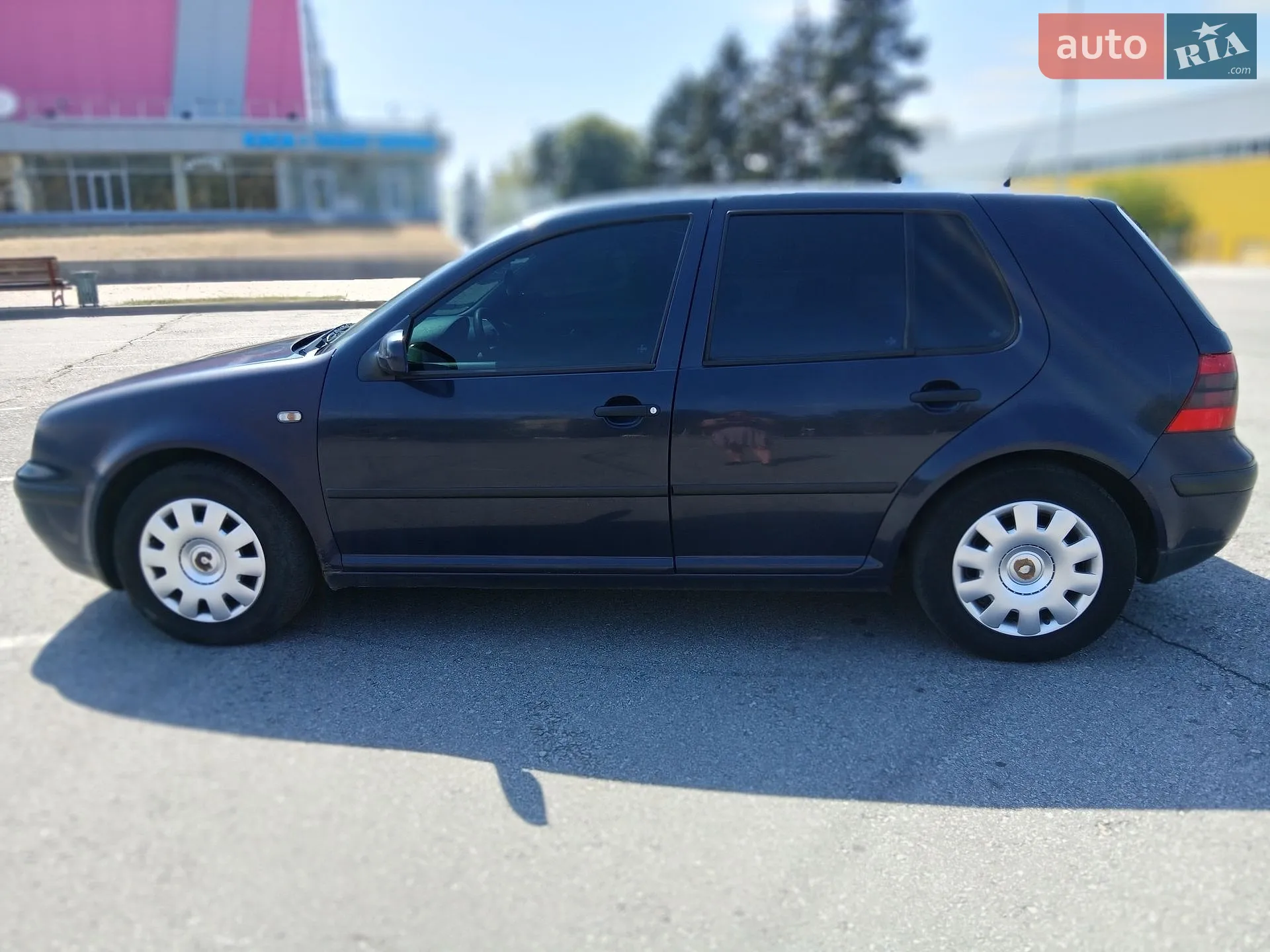 Volkswagen Golf, 1998