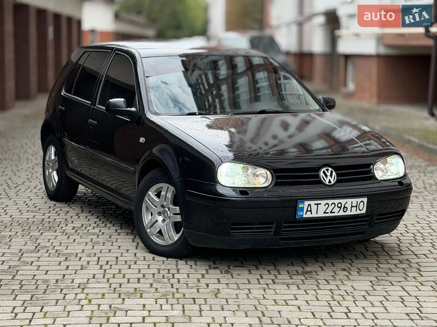 Volkswagen Golf, 2000