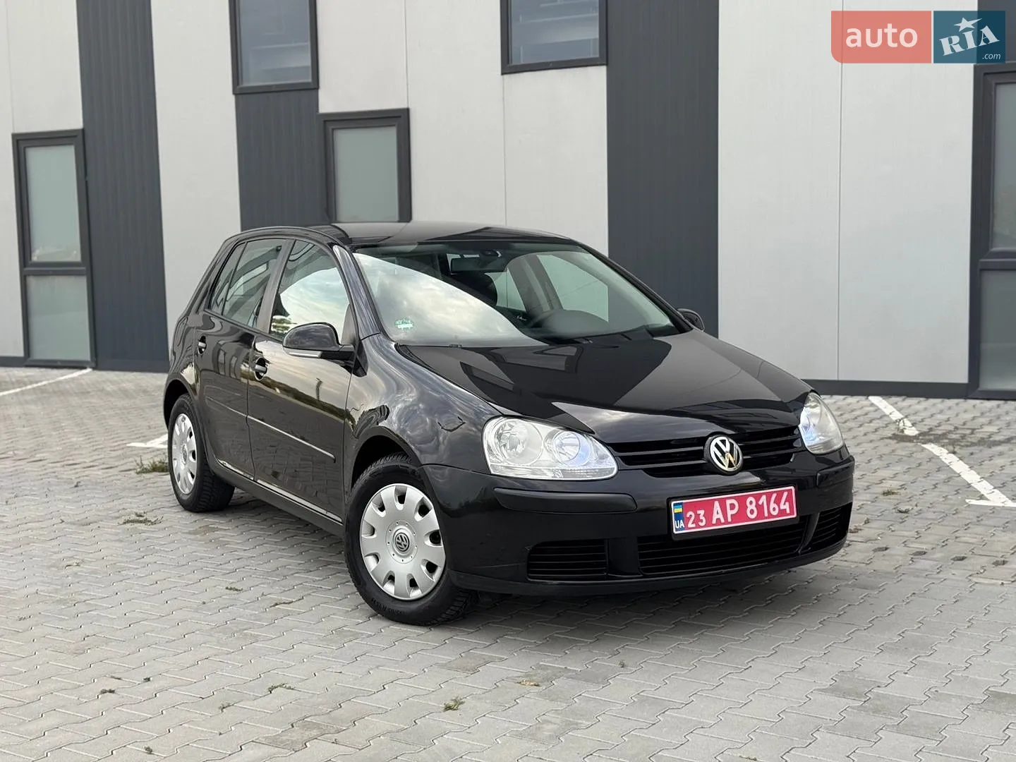 Volkswagen Golf, 2005