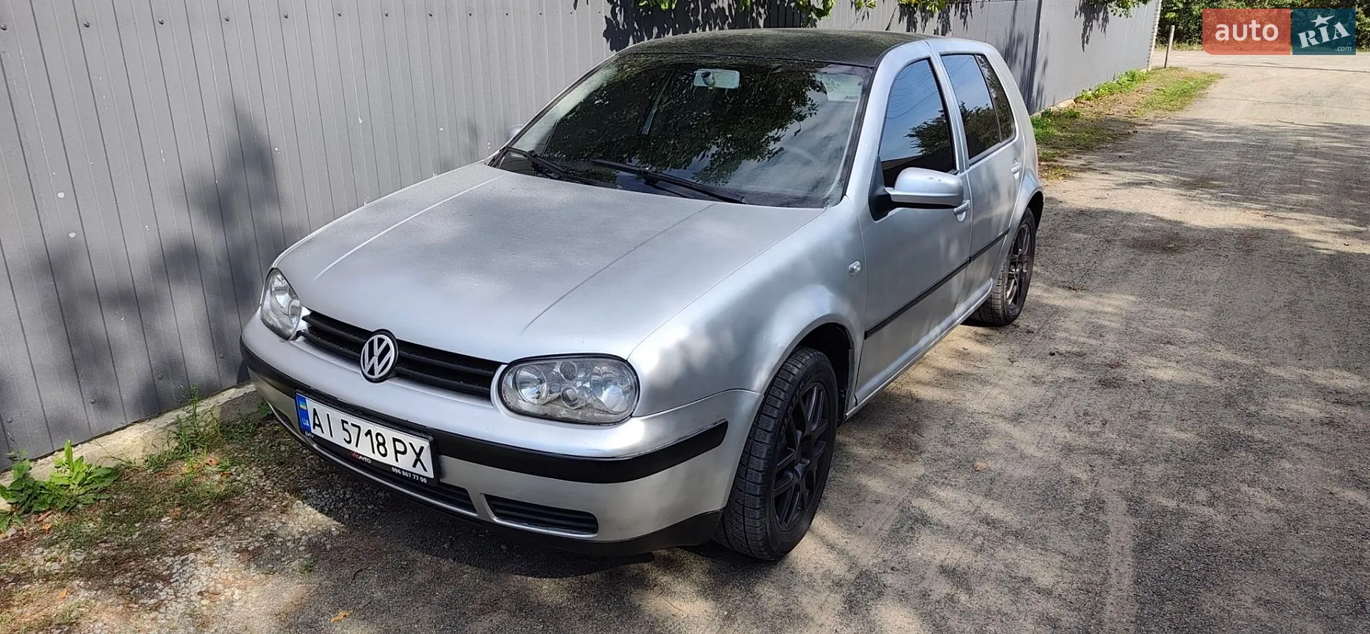 Volkswagen Golf, 2003