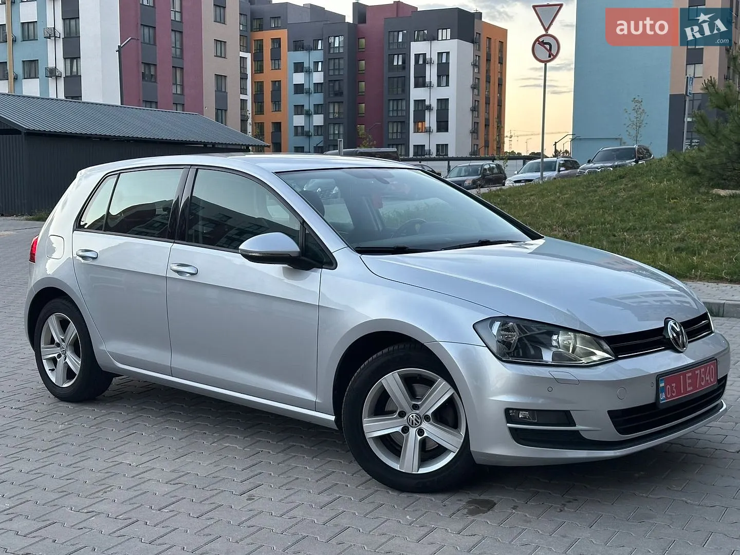 Volkswagen Golf, 2013