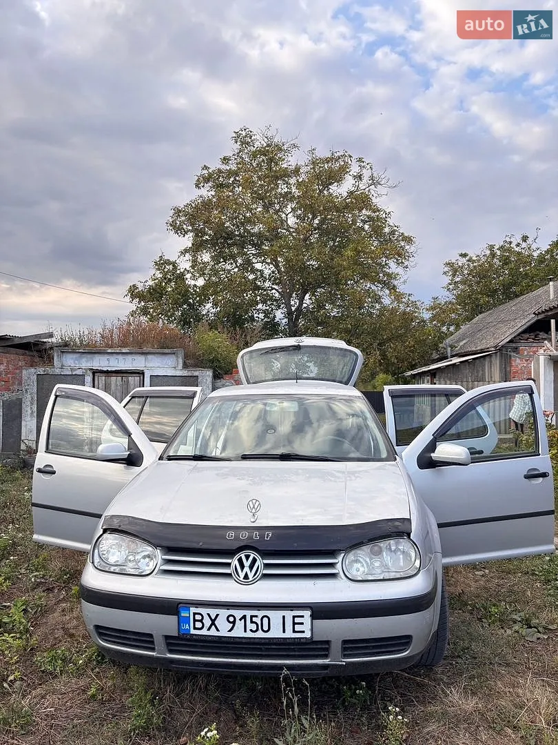 Volkswagen Golf, 1999