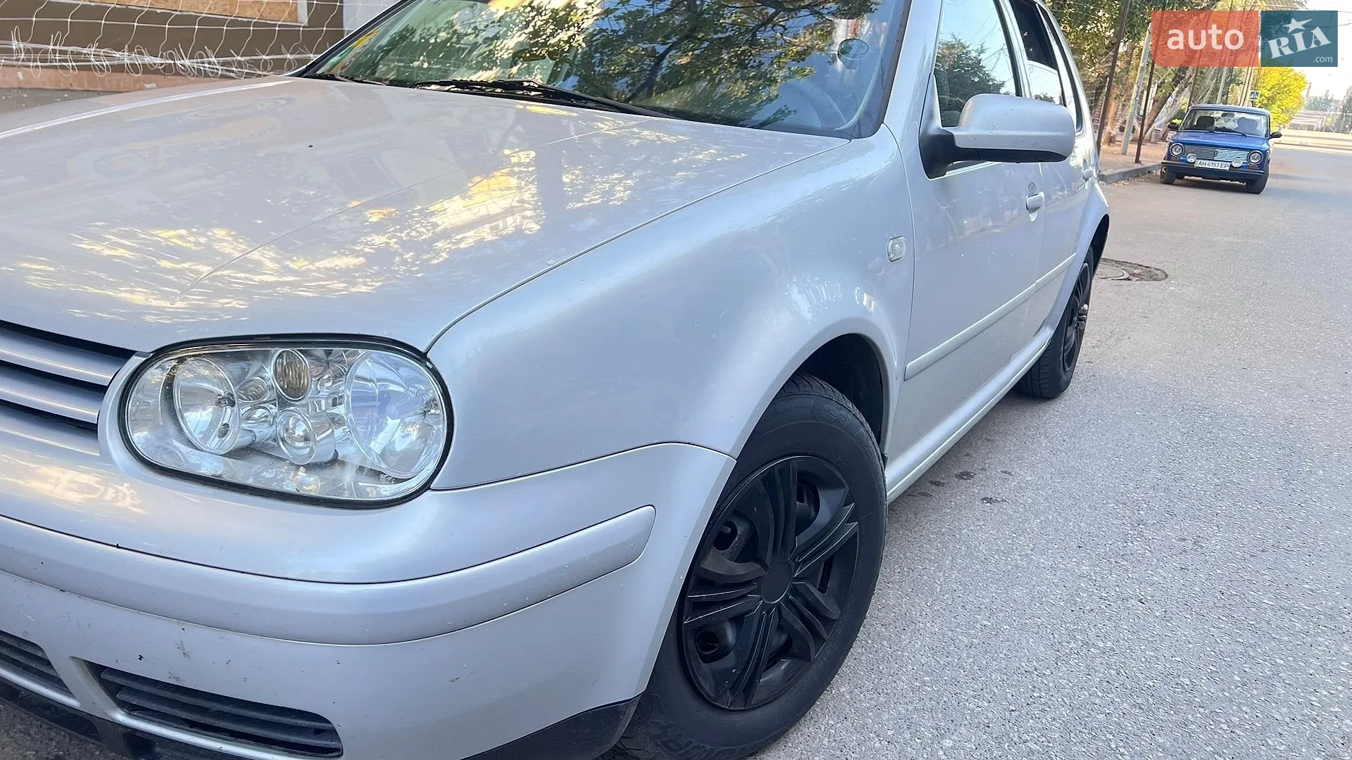 Volkswagen Golf, 2000