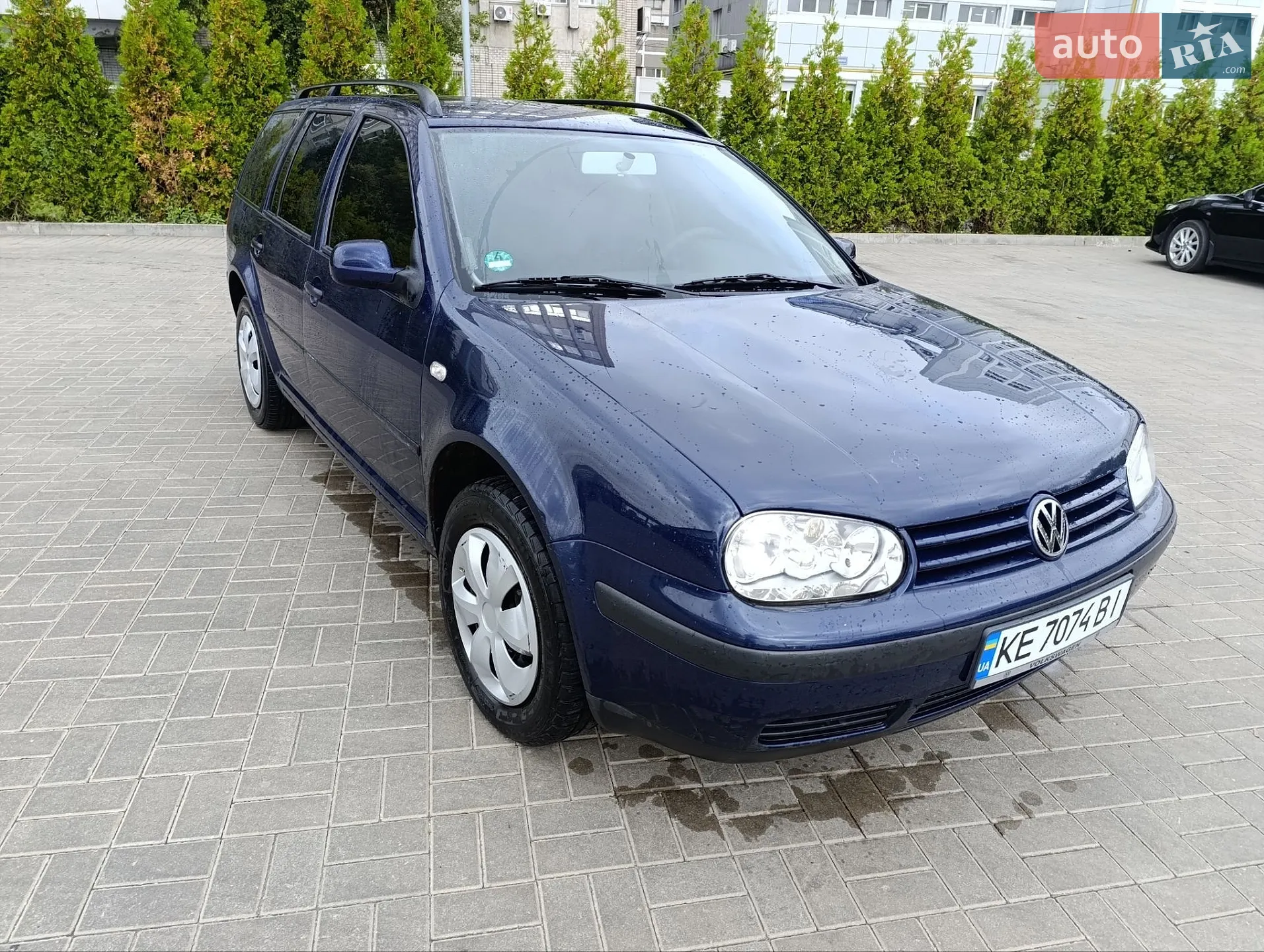 Volkswagen Golf, 2002
