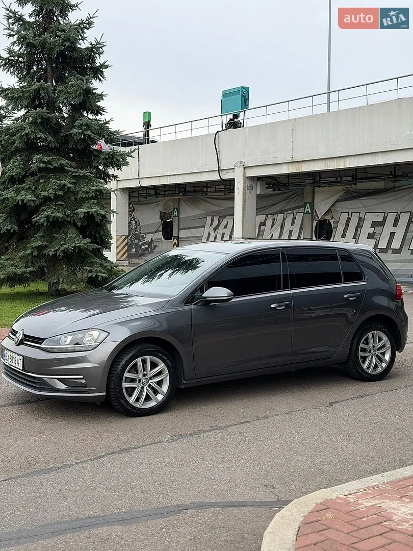 Volkswagen Golf, 2017