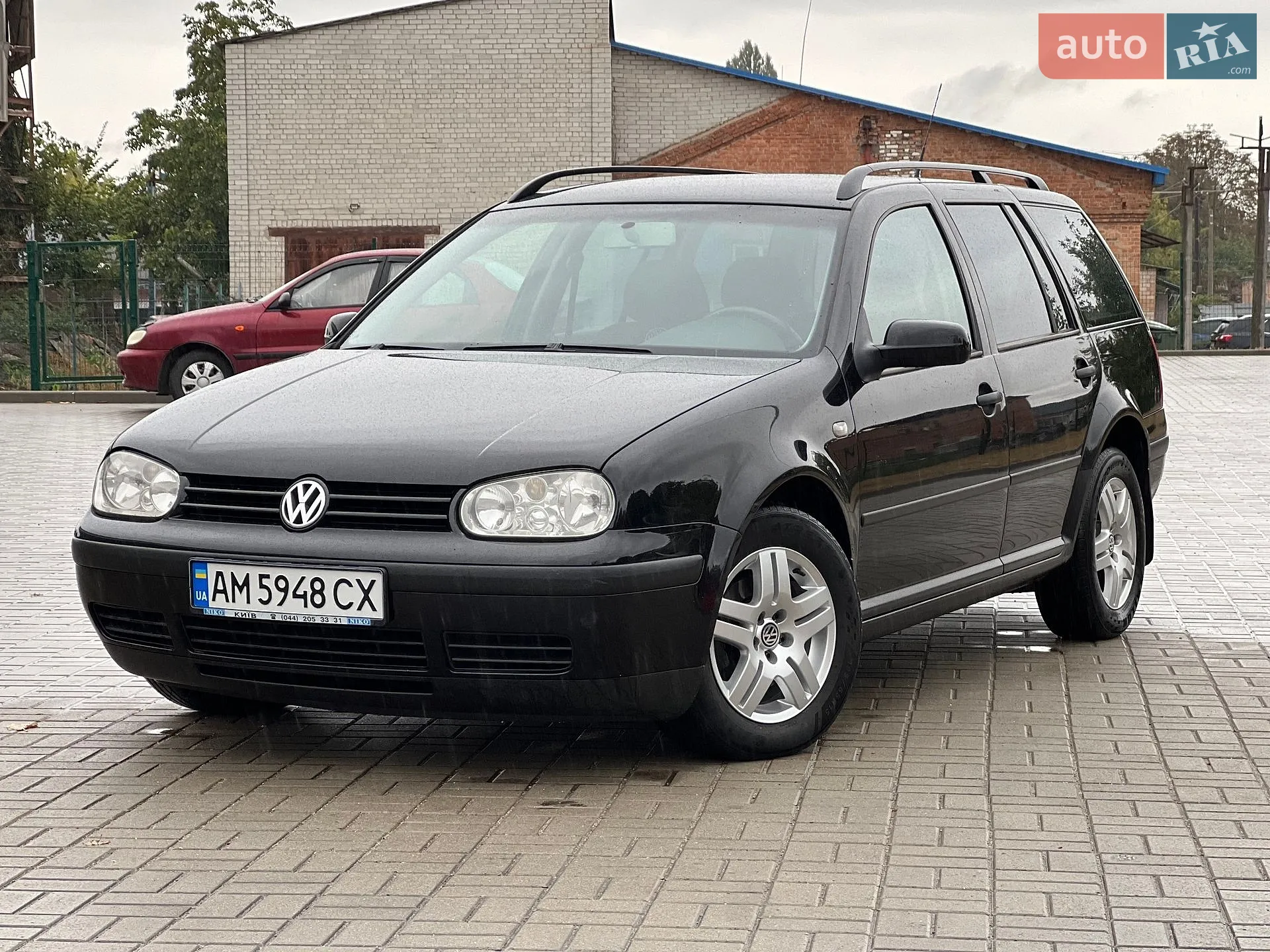 Volkswagen Golf, 2004