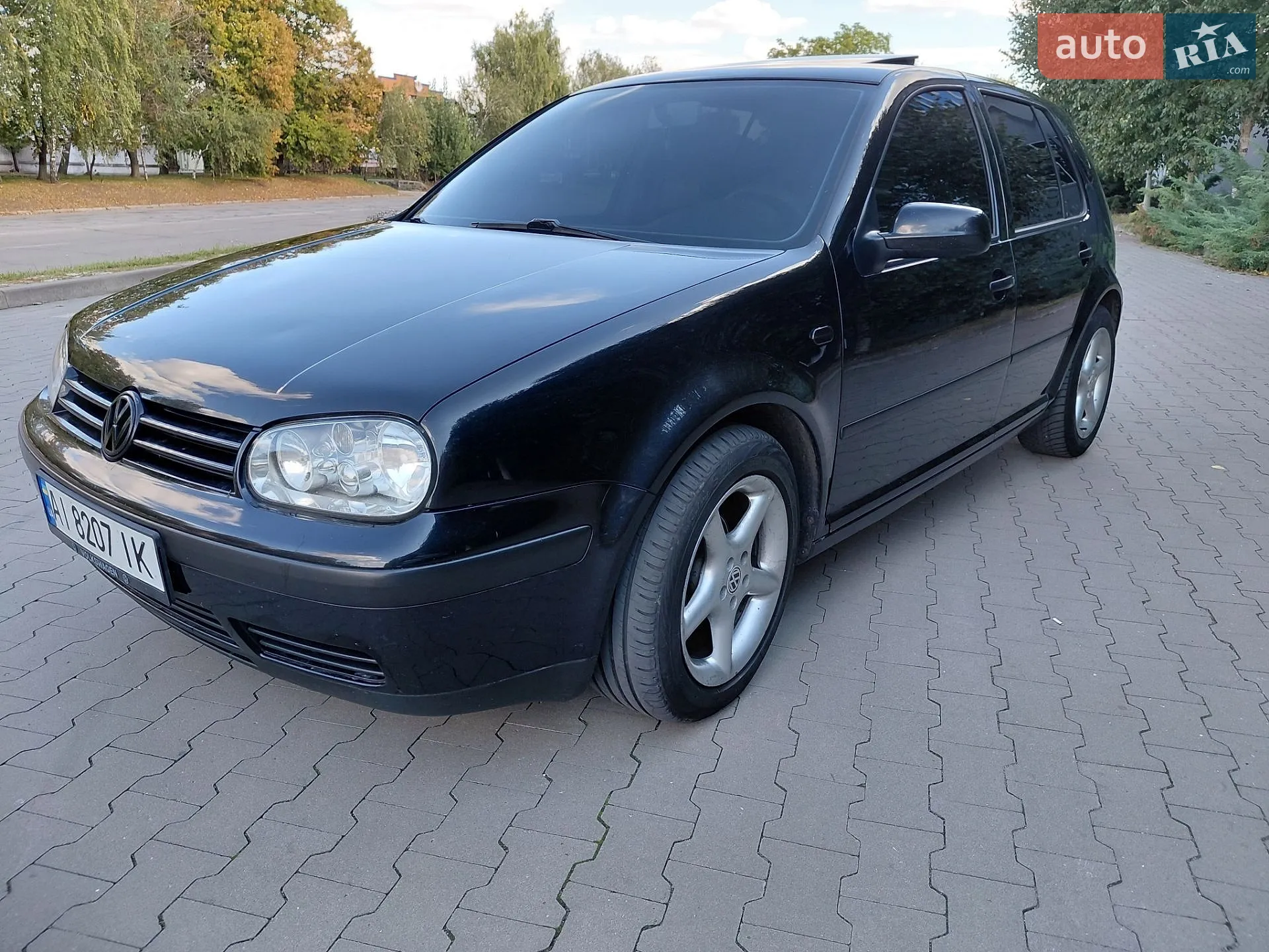 Volkswagen Golf, 2000