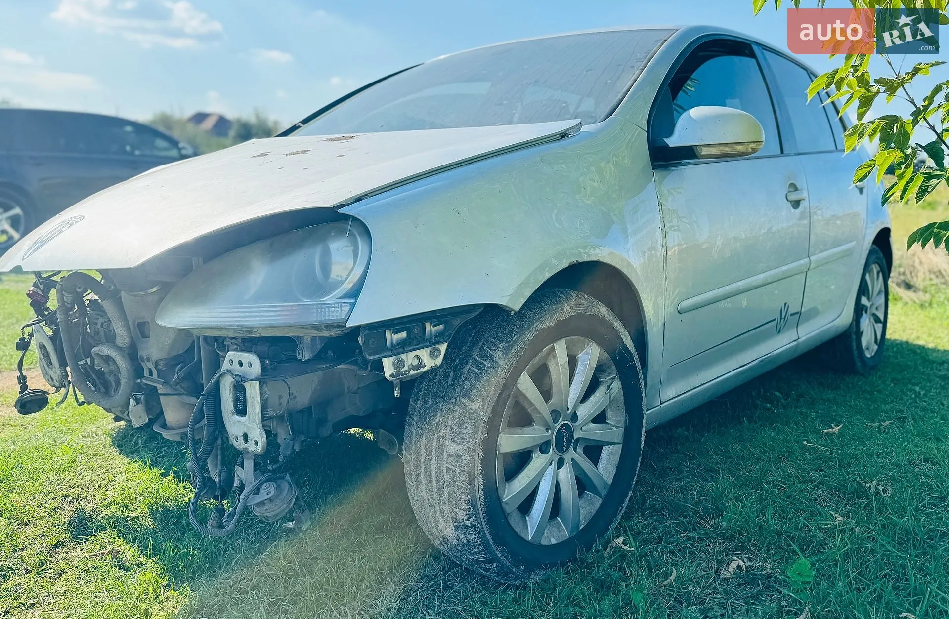 Volkswagen Golf, 2004