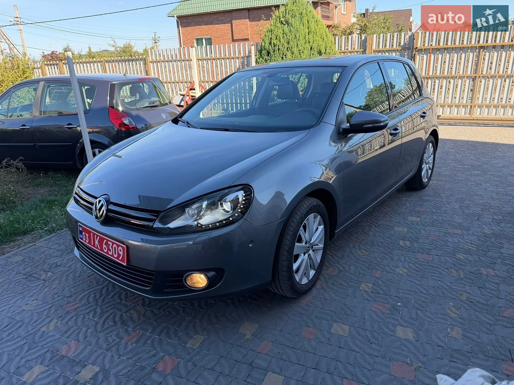 Volkswagen Golf, 2011
