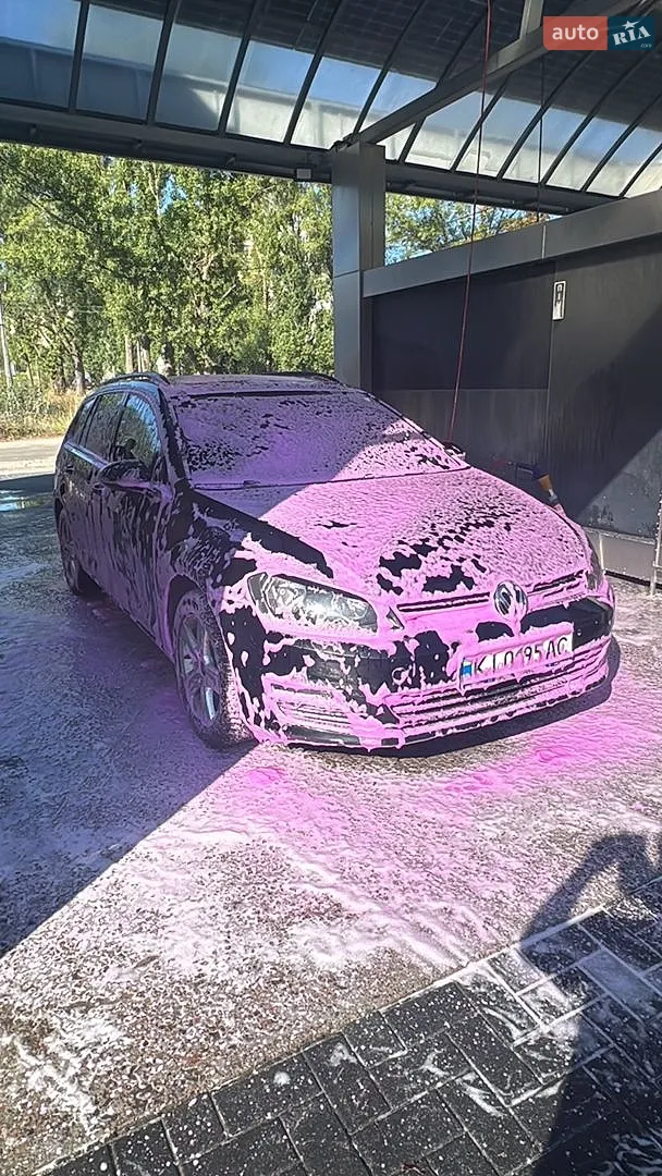 Volkswagen Golf, 2014