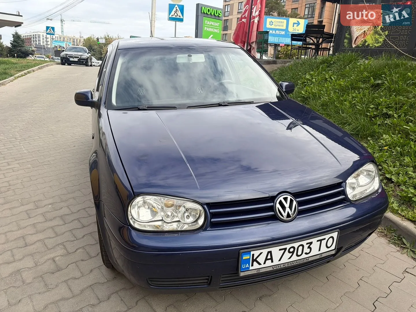 Volkswagen Golf, 2003