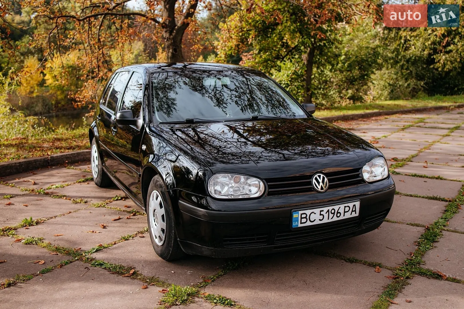Volkswagen Golf, 2000