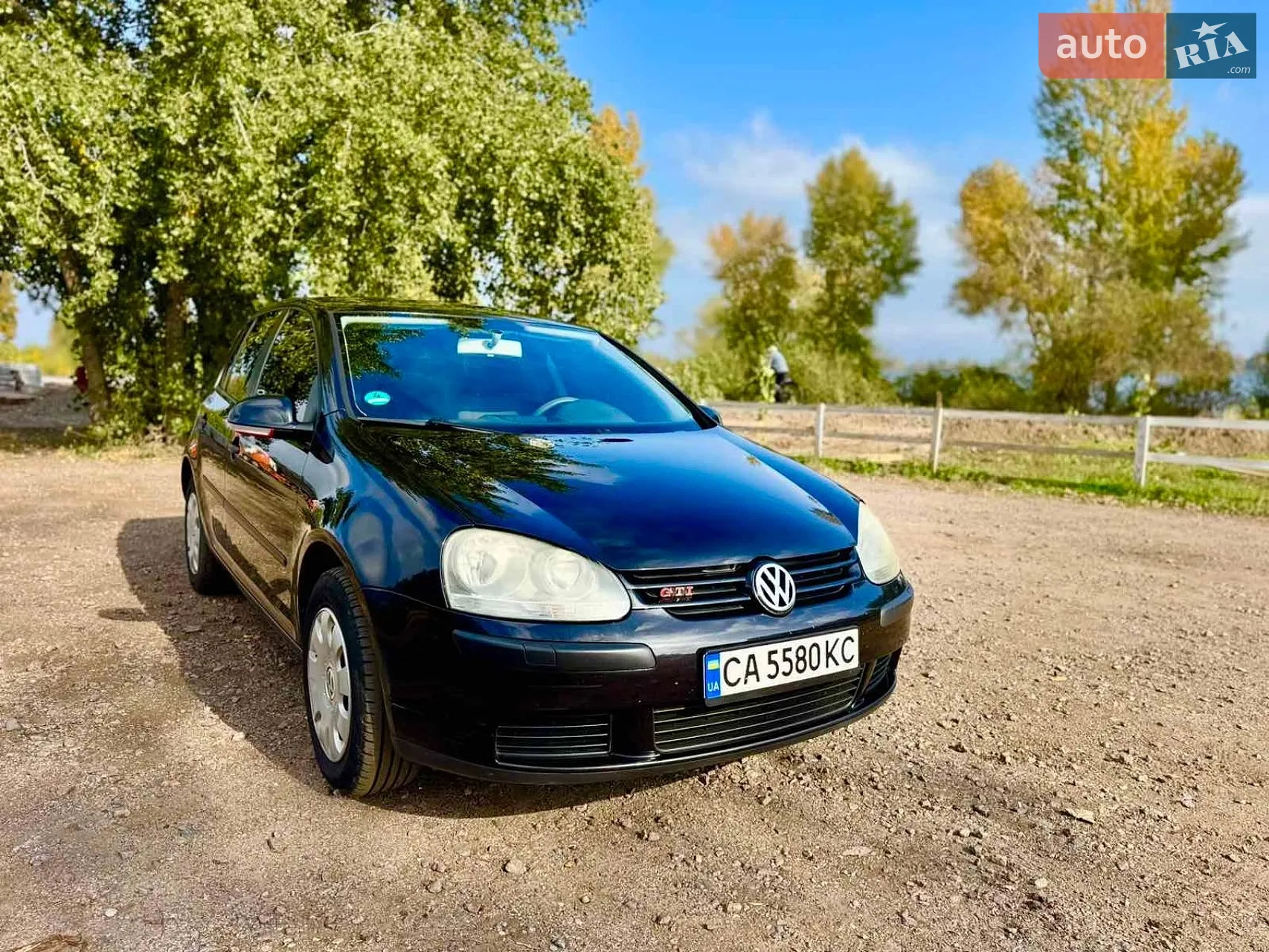 Volkswagen Golf, 2004