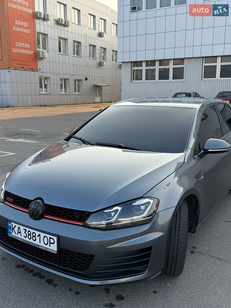 Volkswagen Golf, 2014
