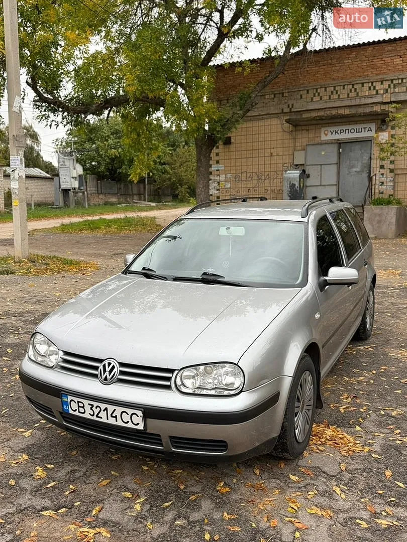 Volkswagen Golf, 2002