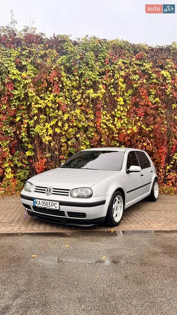 Volkswagen Golf, 2003