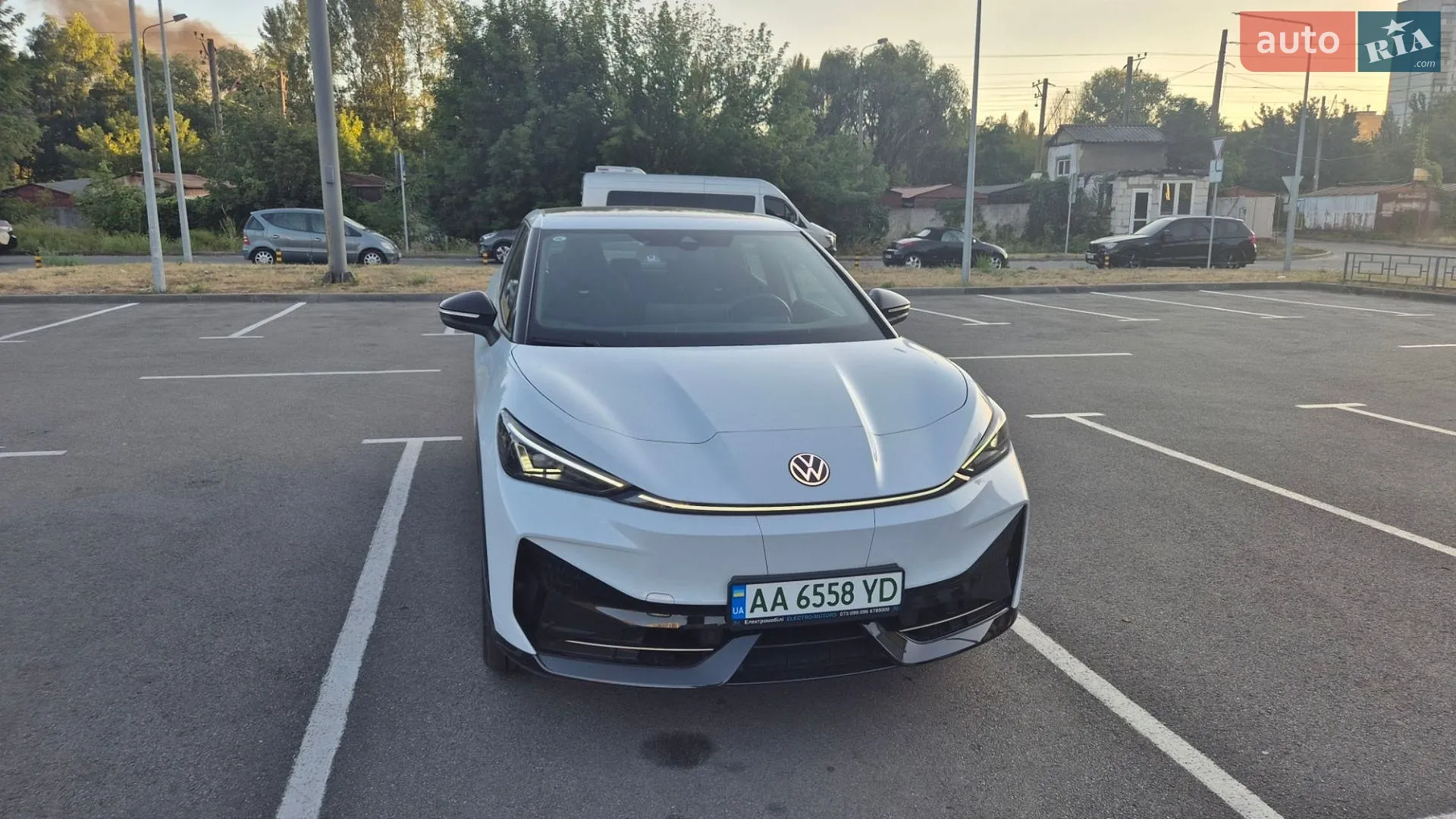 Volkswagen ID. UNYX, 2025