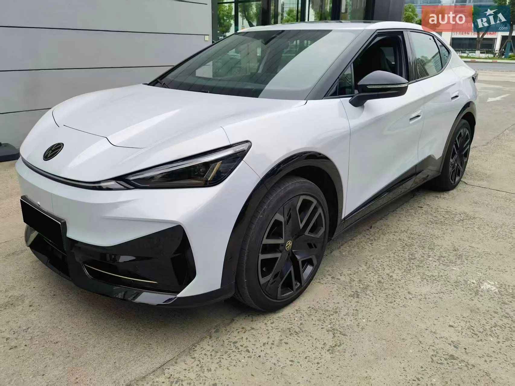 Volkswagen ID. UNYX, 2025