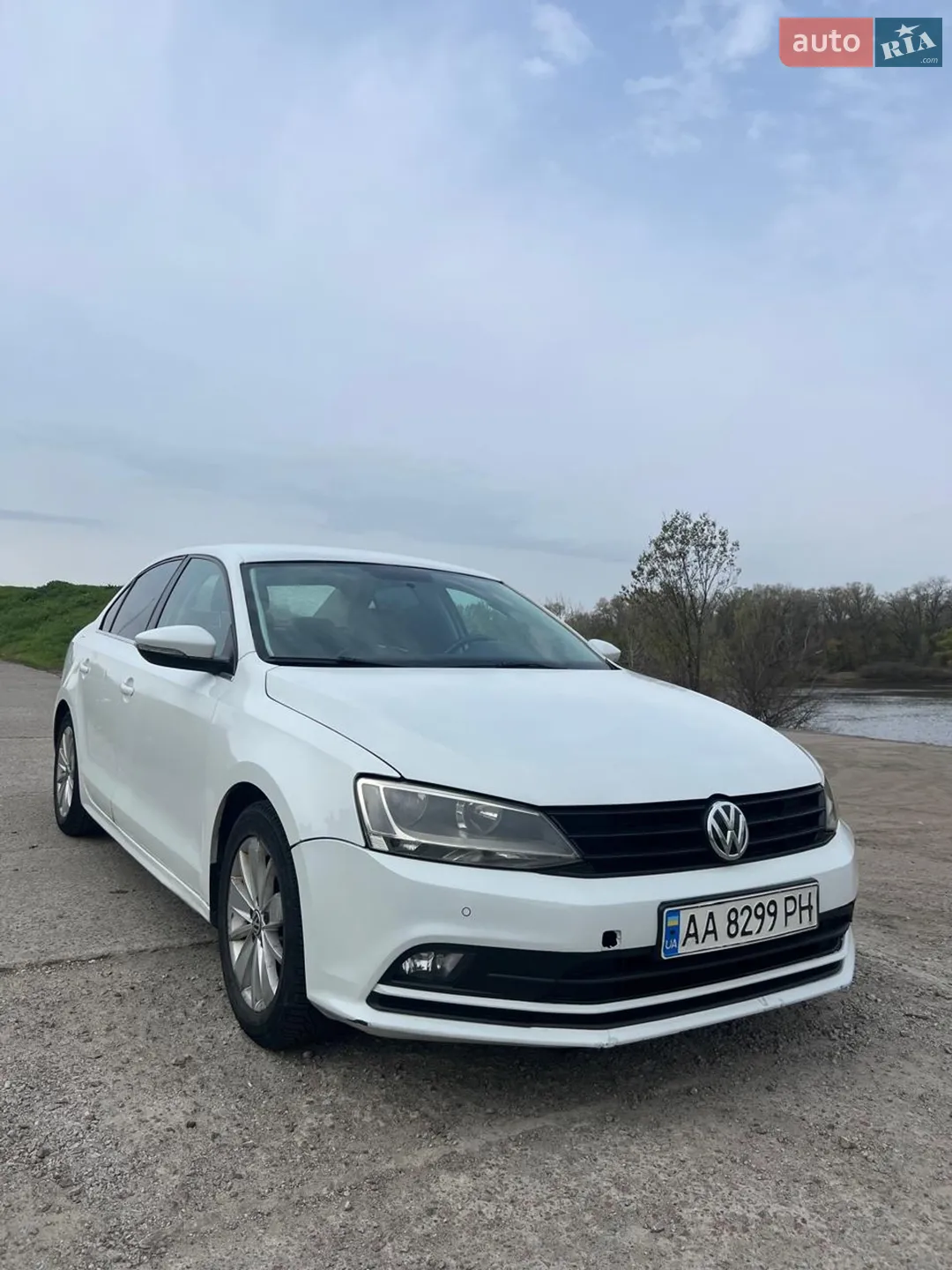 Volkswagen Jetta, 2016