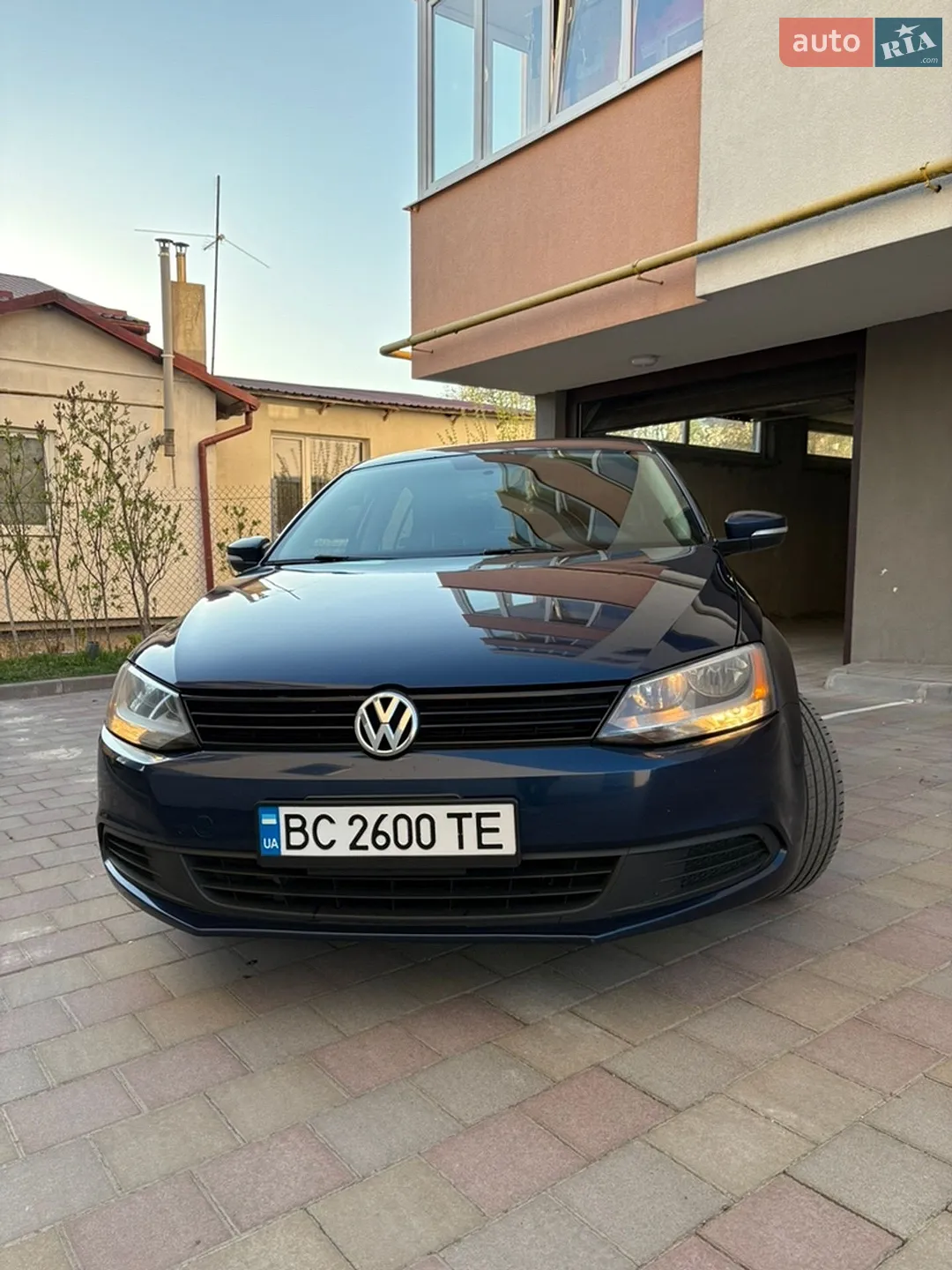 Volkswagen Jetta, 2010