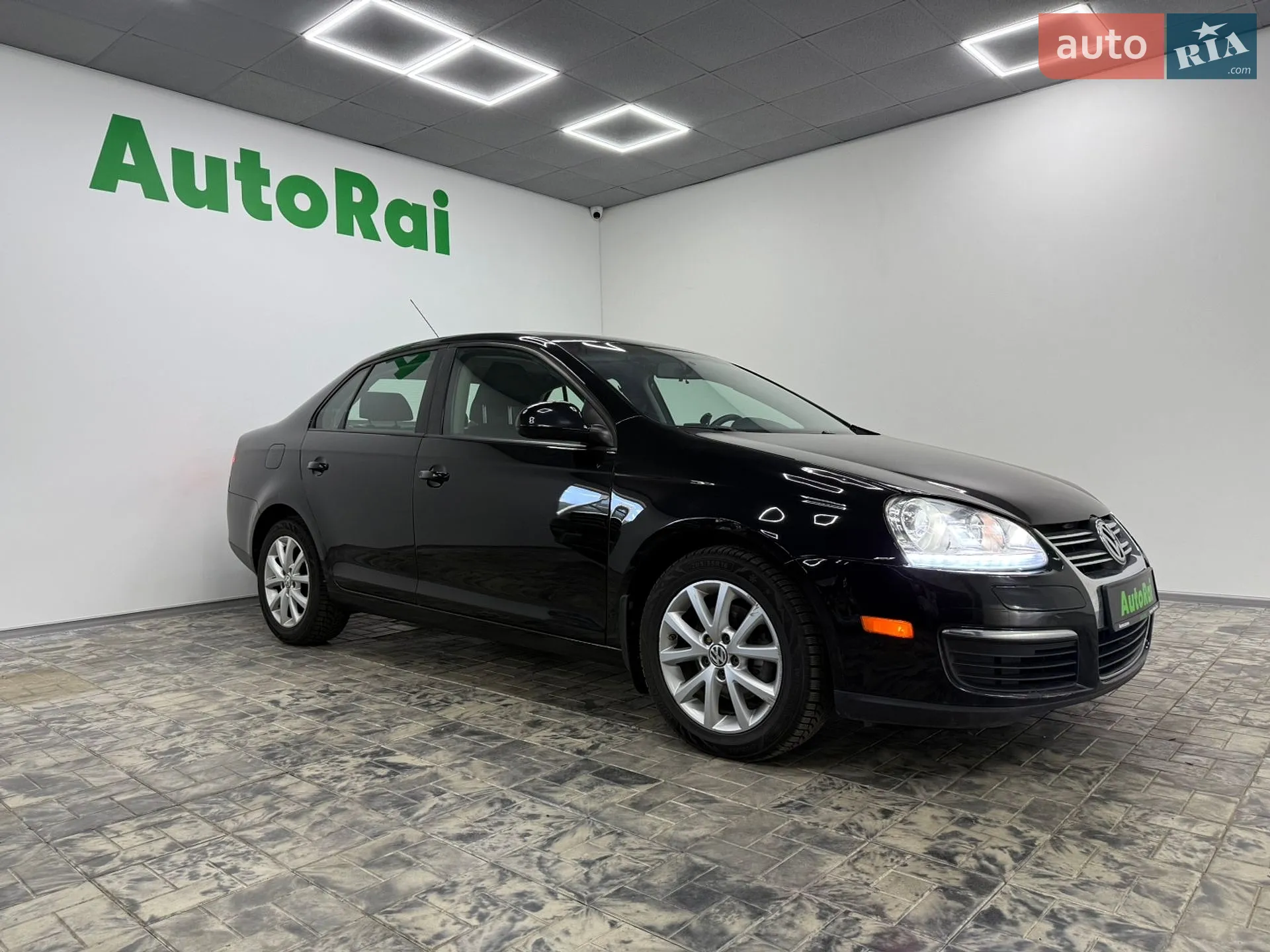 Volkswagen Jetta, 2010