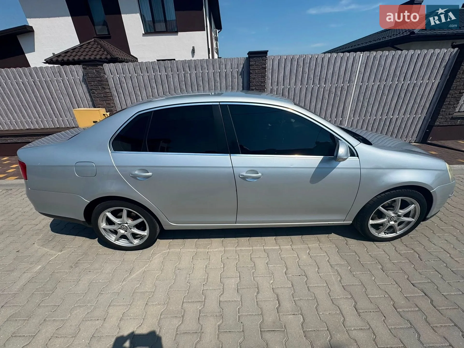 Volkswagen Jetta, 2006