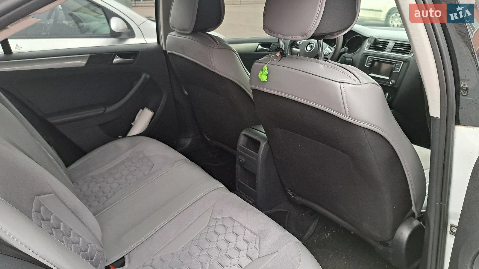 Volkswagen Jetta, 2016