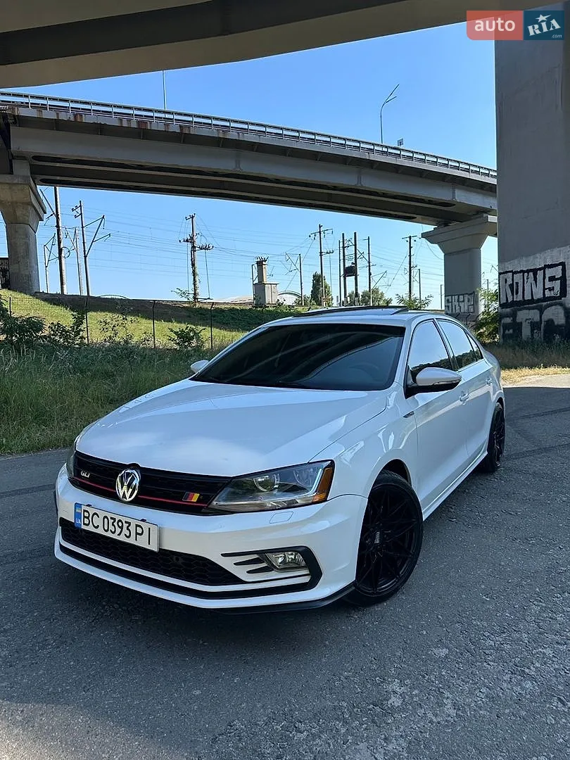 Volkswagen Jetta, 2012
