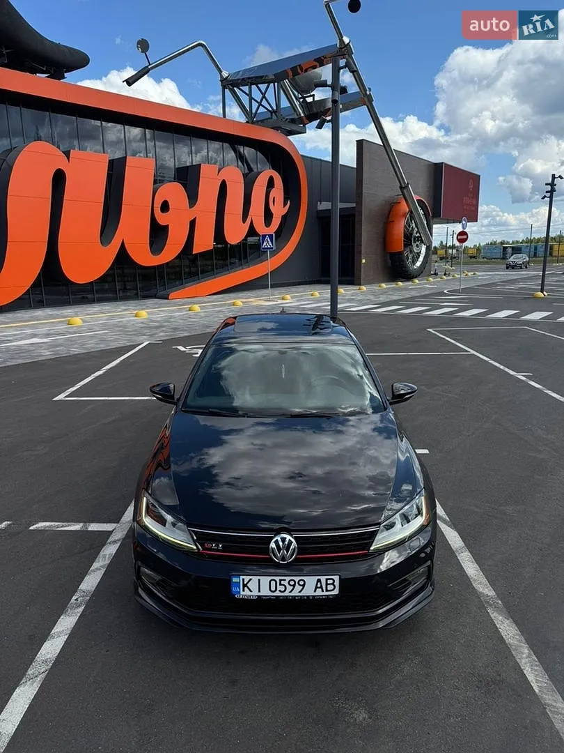 Volkswagen Jetta, 2016