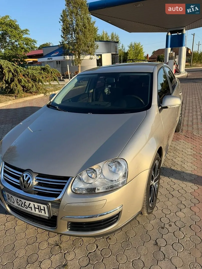 Volkswagen Jetta, 2008